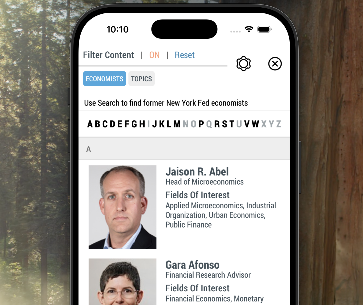 Economic Research Tracker mobile screen grab